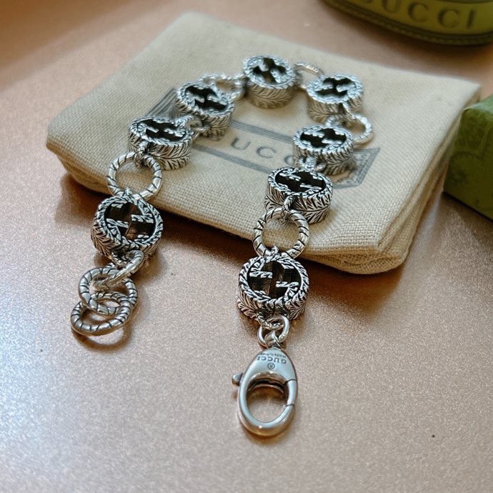 [TOP] GUCCI Bracelet - Silver