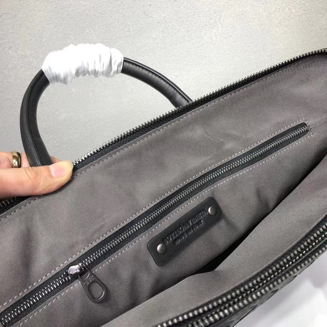 [TOP] Bottega Veneta BV Men's Briefcases - Black