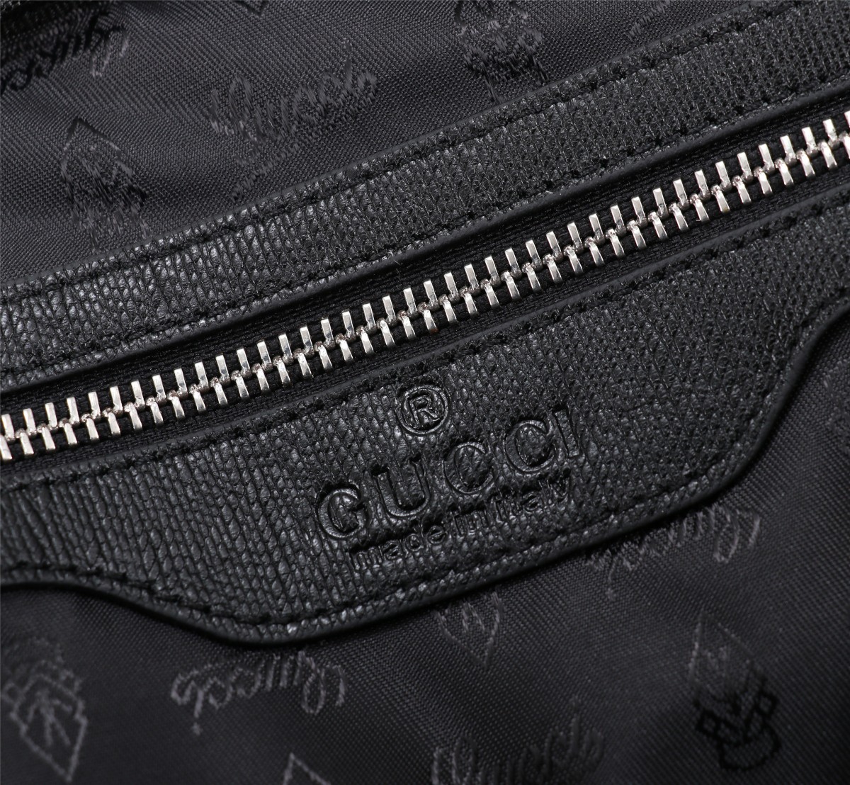 [TOP] GUCCI Men's Briefcases 39*29*8 cm - Black