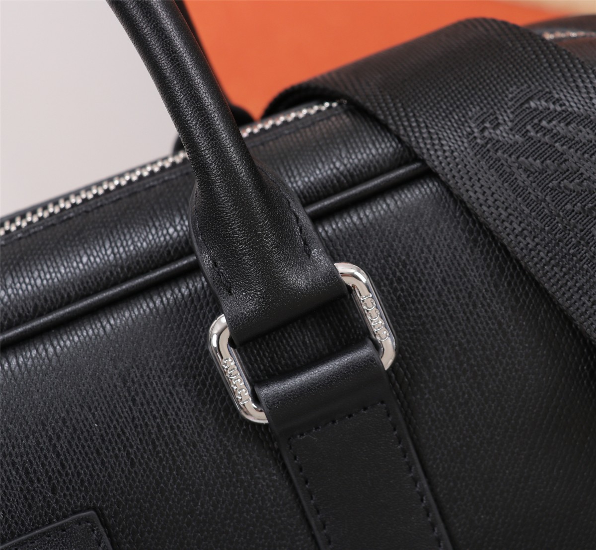 [TOP] GUCCI Men's Briefcases 39*29*8 cm - Black