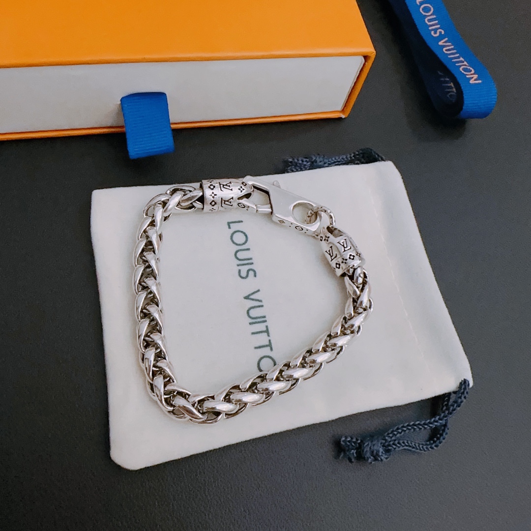 [TOP] Louis Vuitton LV Vintage Bracelet - Silver