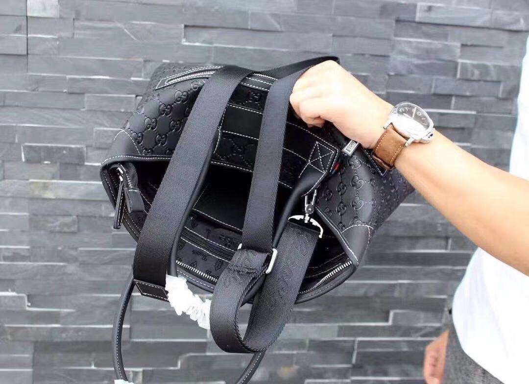 [TOP] GUCCI Men's Briefcases 39x30x7 cm - Black