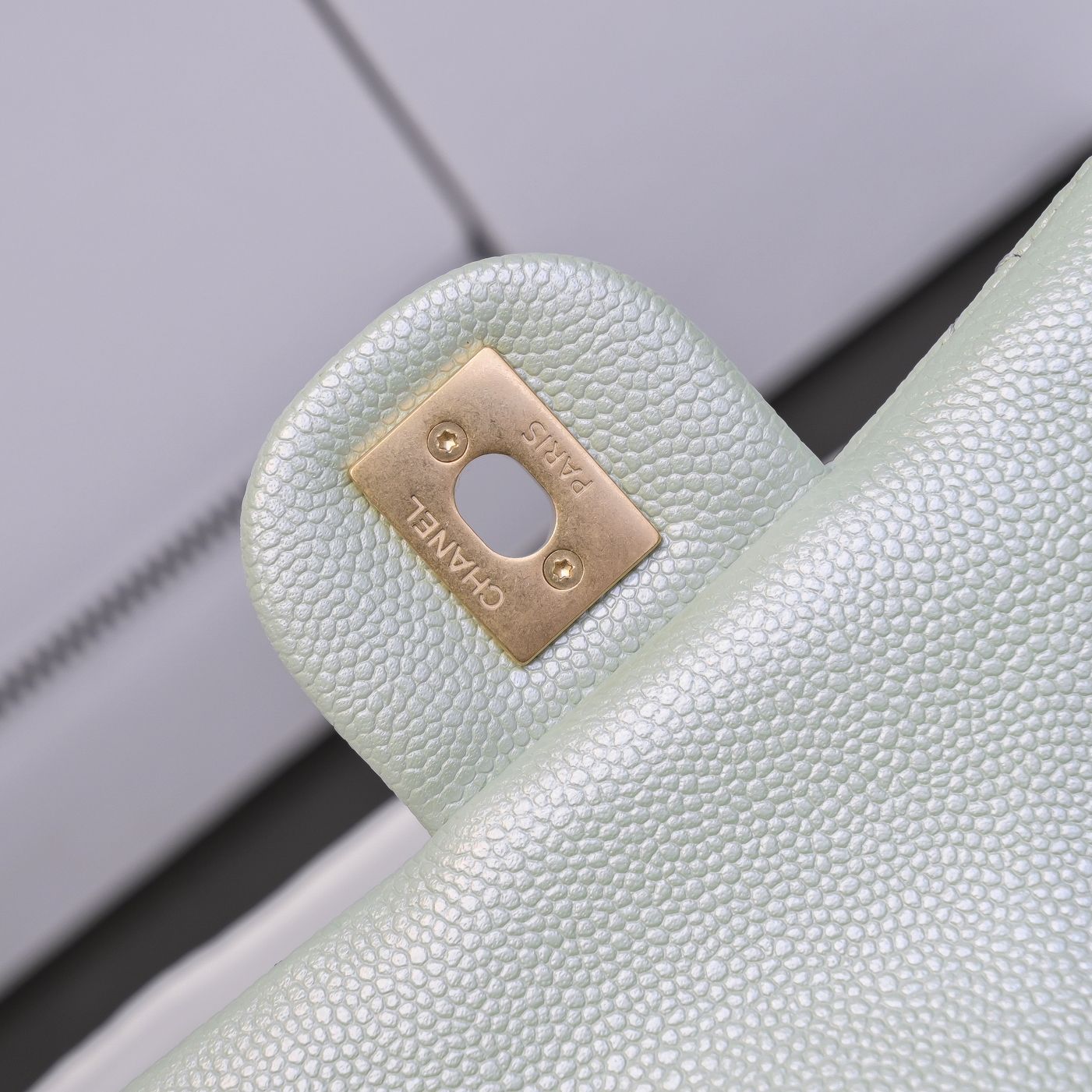 [TOP] CHANEL Classic Flap Bag Adjustable Chain SS21 Mini Square 19x13x6cm - Green