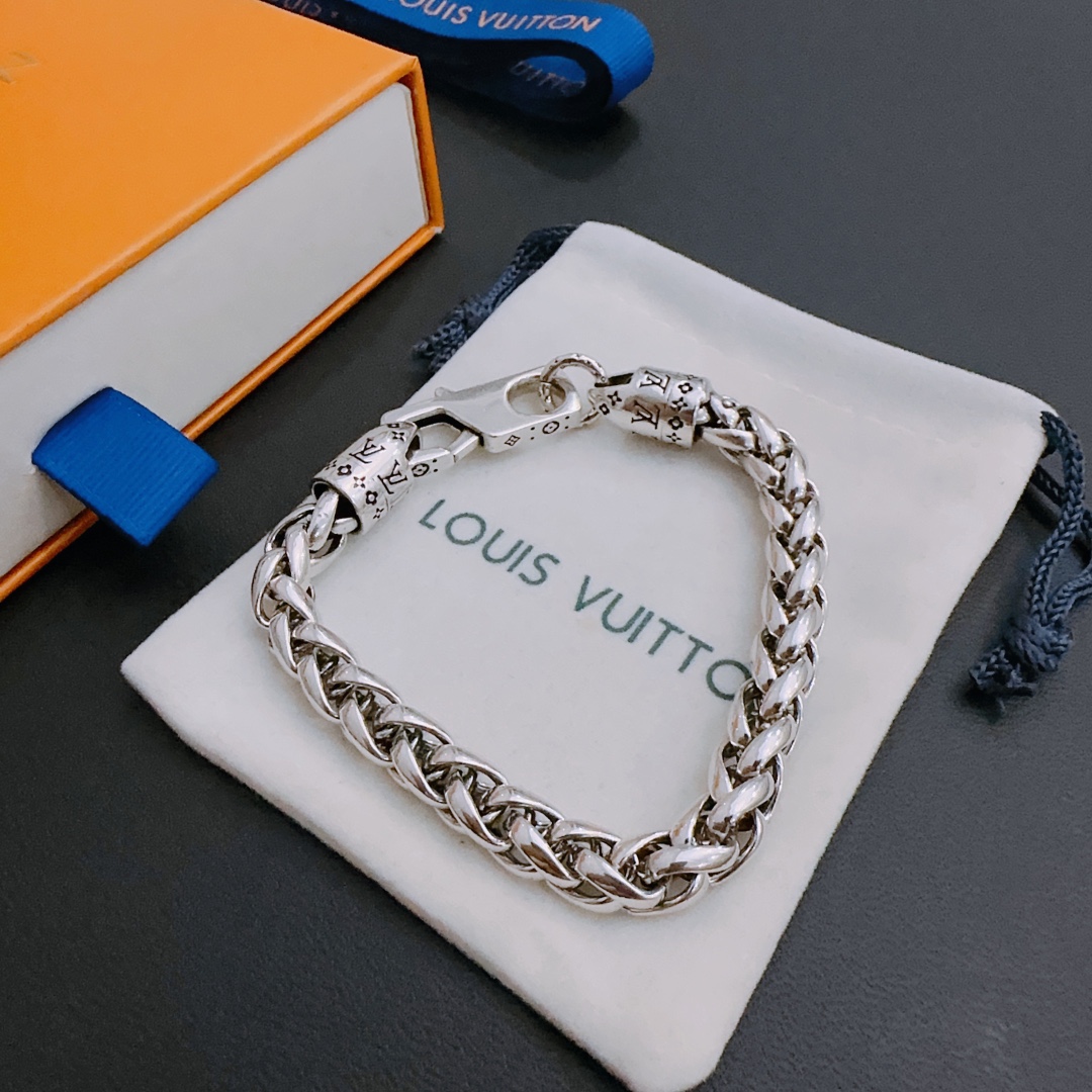 [TOP] Louis Vuitton LV Vintage Bracelet - Silver