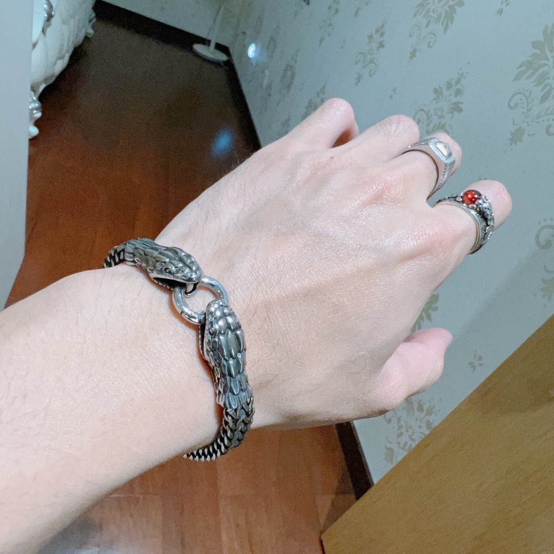 [TOP] GUCCI Snake Head Bracelet - Silver