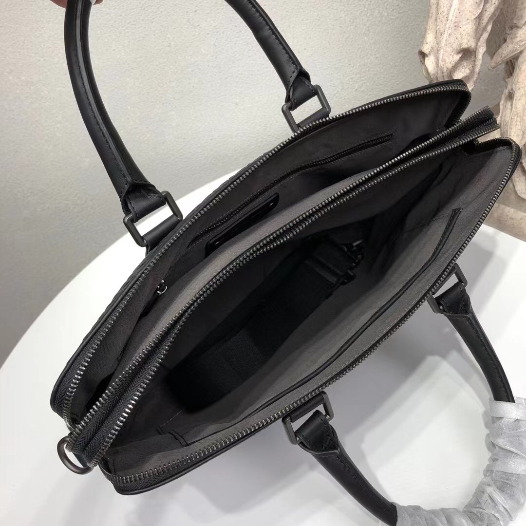 [TOP] Bottega Veneta BV Men's Briefcases - Black