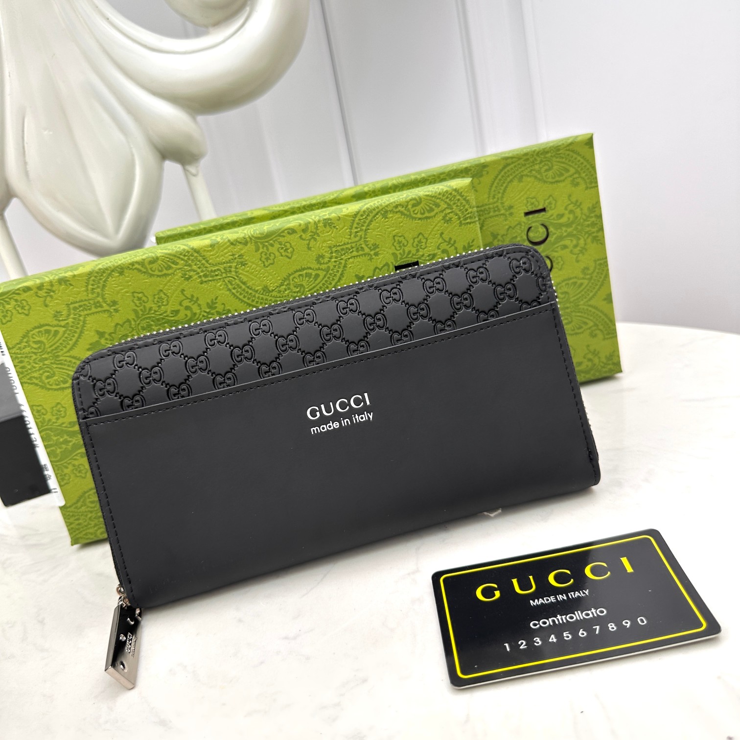 [TOP] GUCCI Men's Wallet - Black