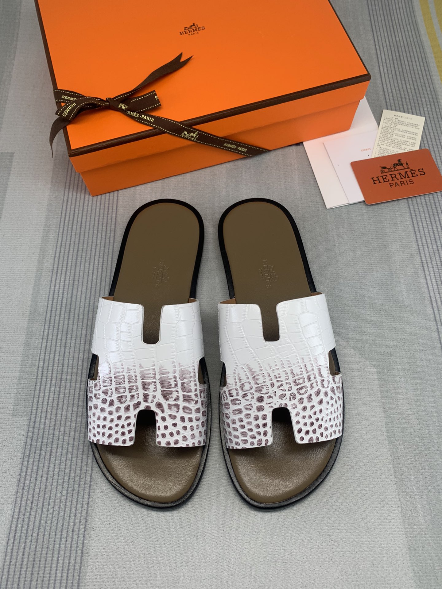 [TOP] HERMES Men's Slippers - 21 Colors