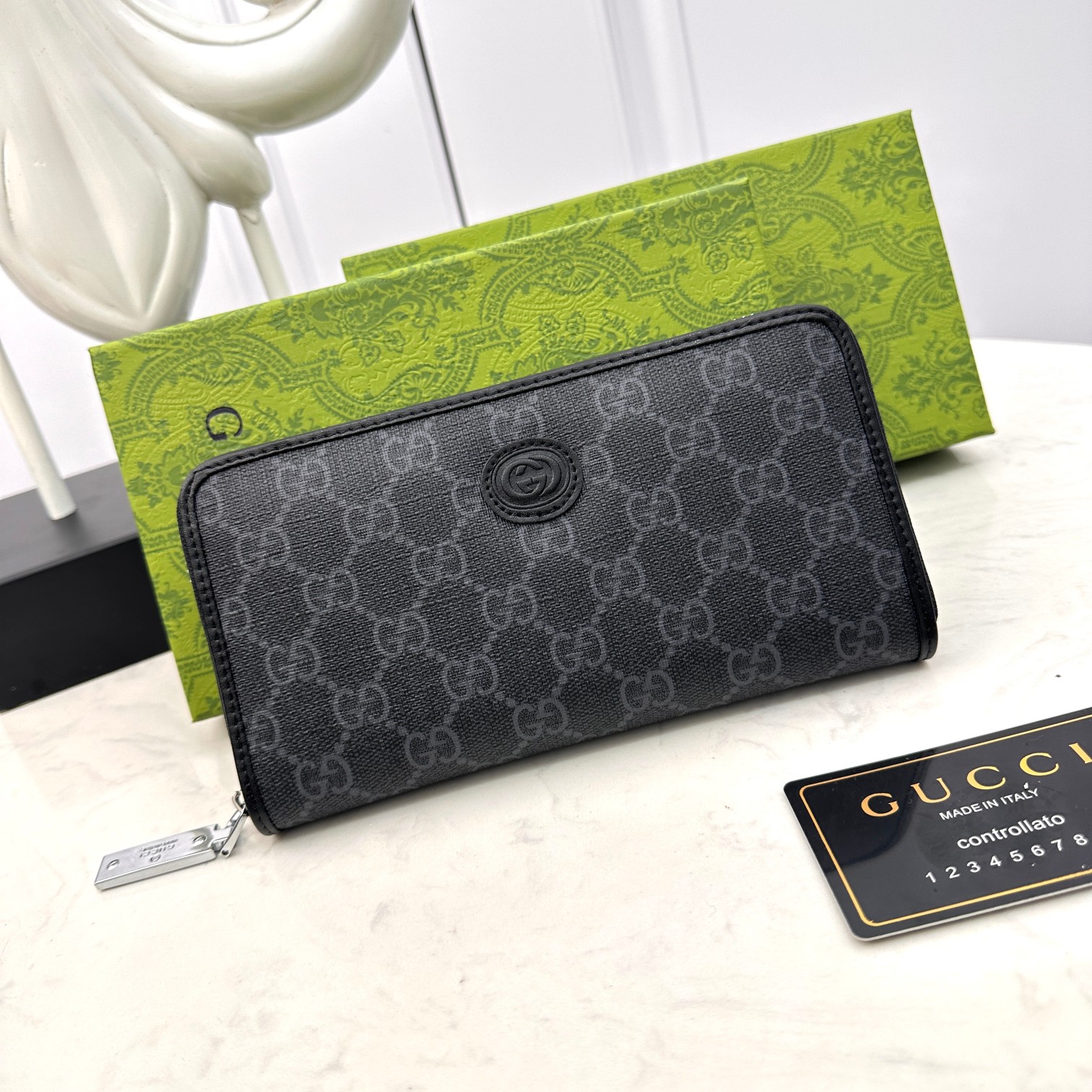 [TOP] GUCCI Men's Wallet - Black