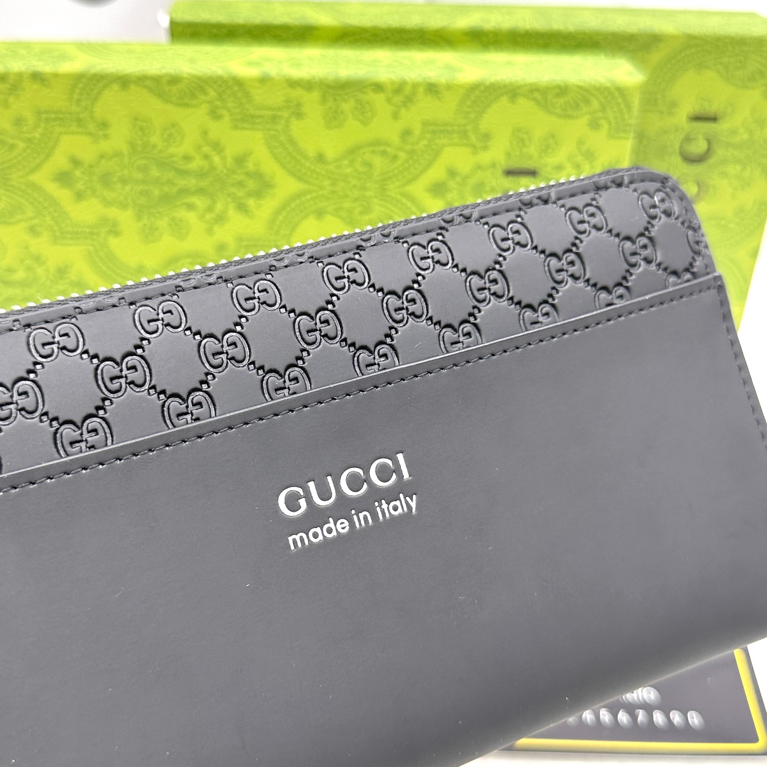 [TOP] GUCCI Men's Wallet - Black