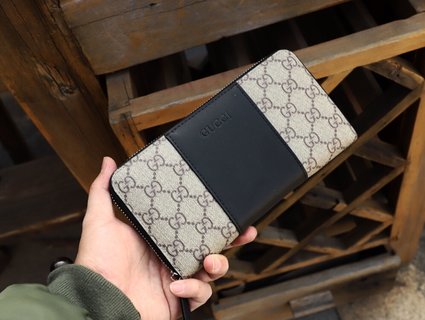 [TOP] GUCCI Men's Wallet - Black