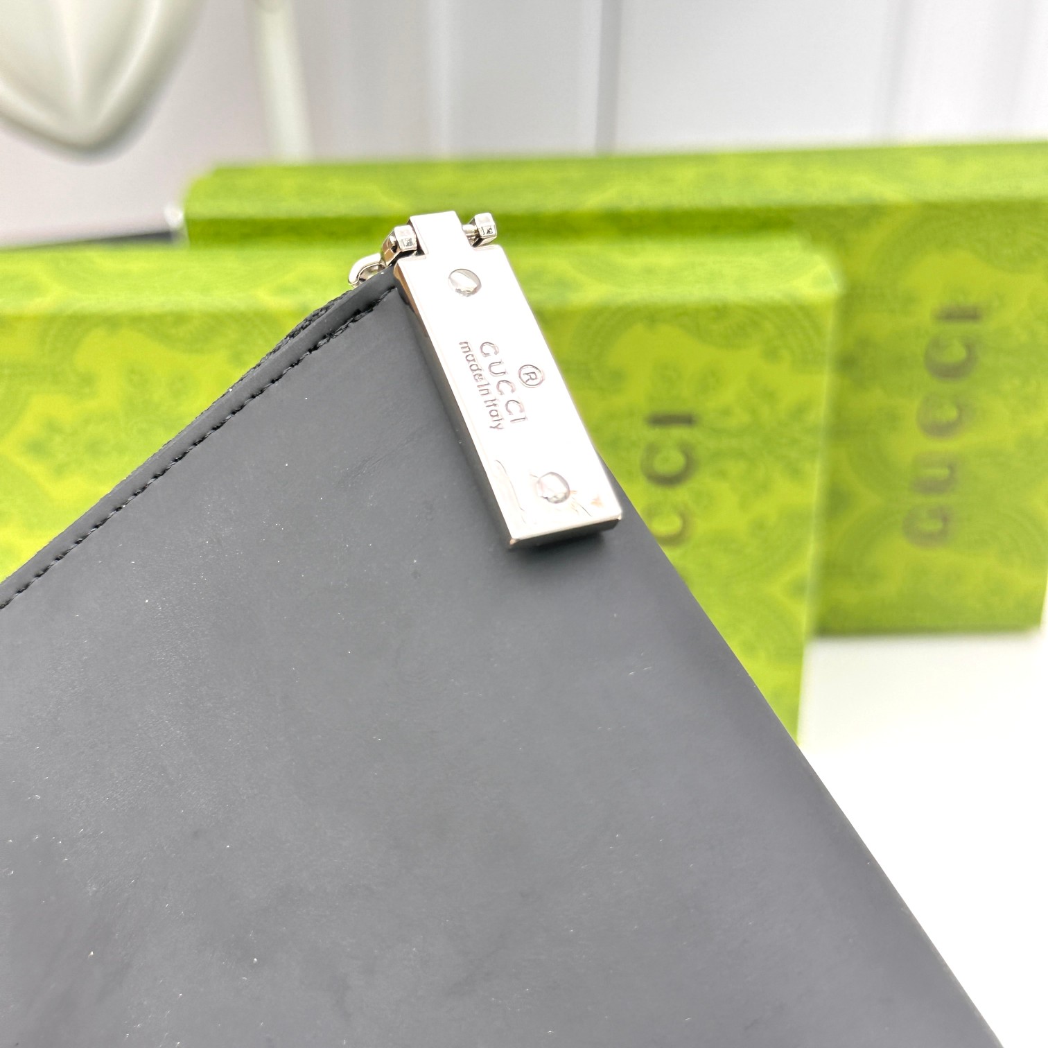 [TOP] GUCCI Men's Wallet - Black