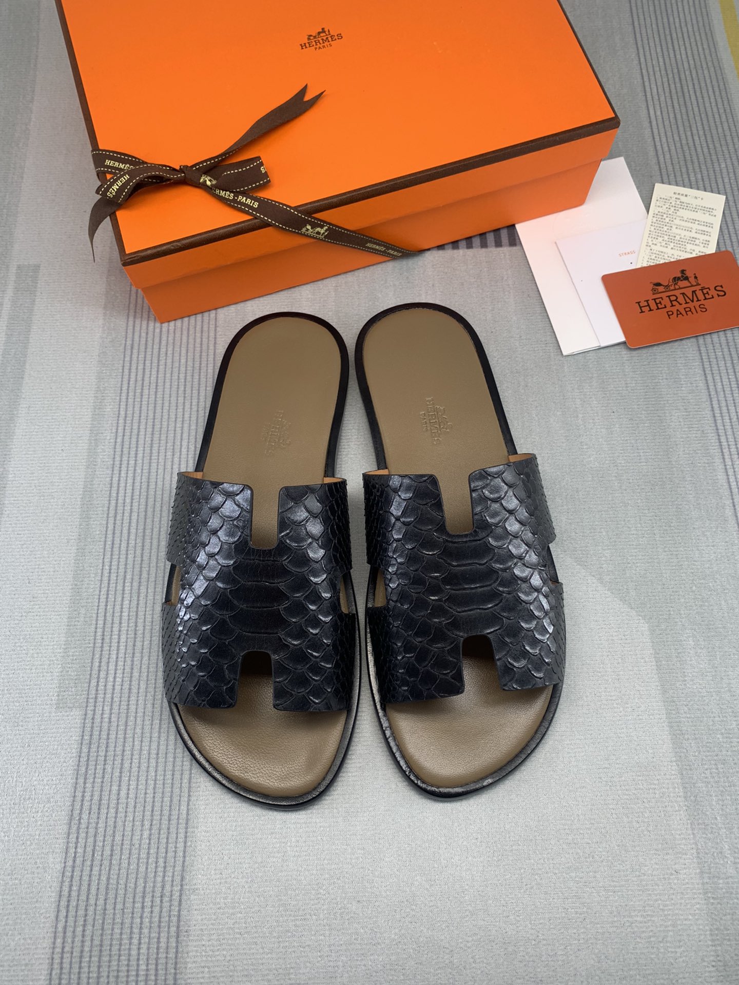 [TOP] HERMES Men's Slippers - 21 Colors