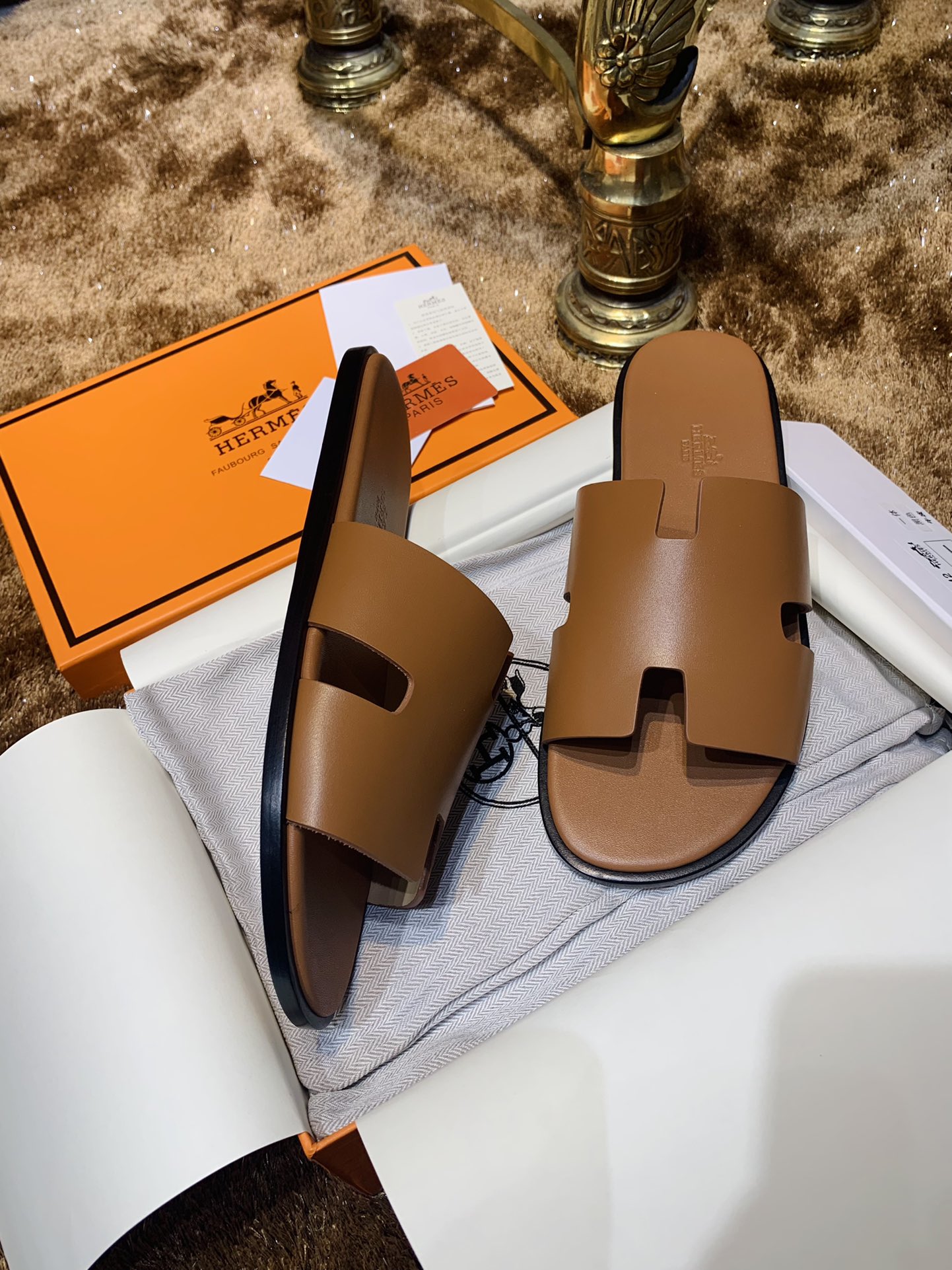 [TOP] HERMES Men's Slippers - 21 Colors