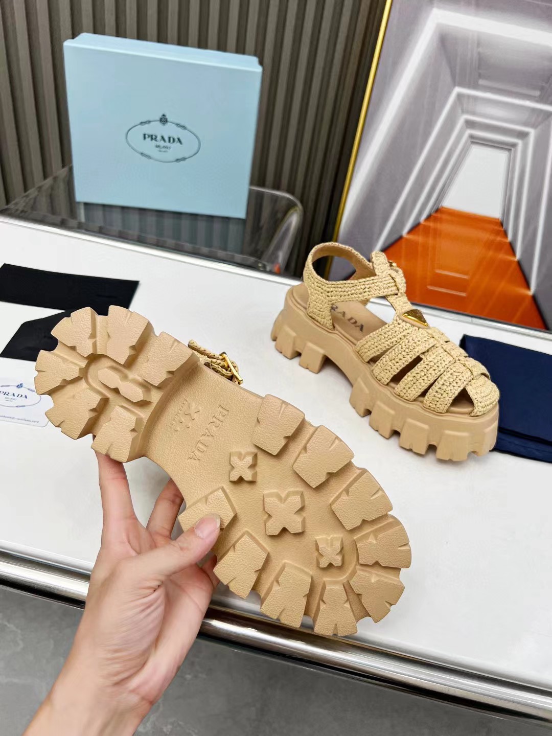 [TOP] PRADA Sandals - 2 Color