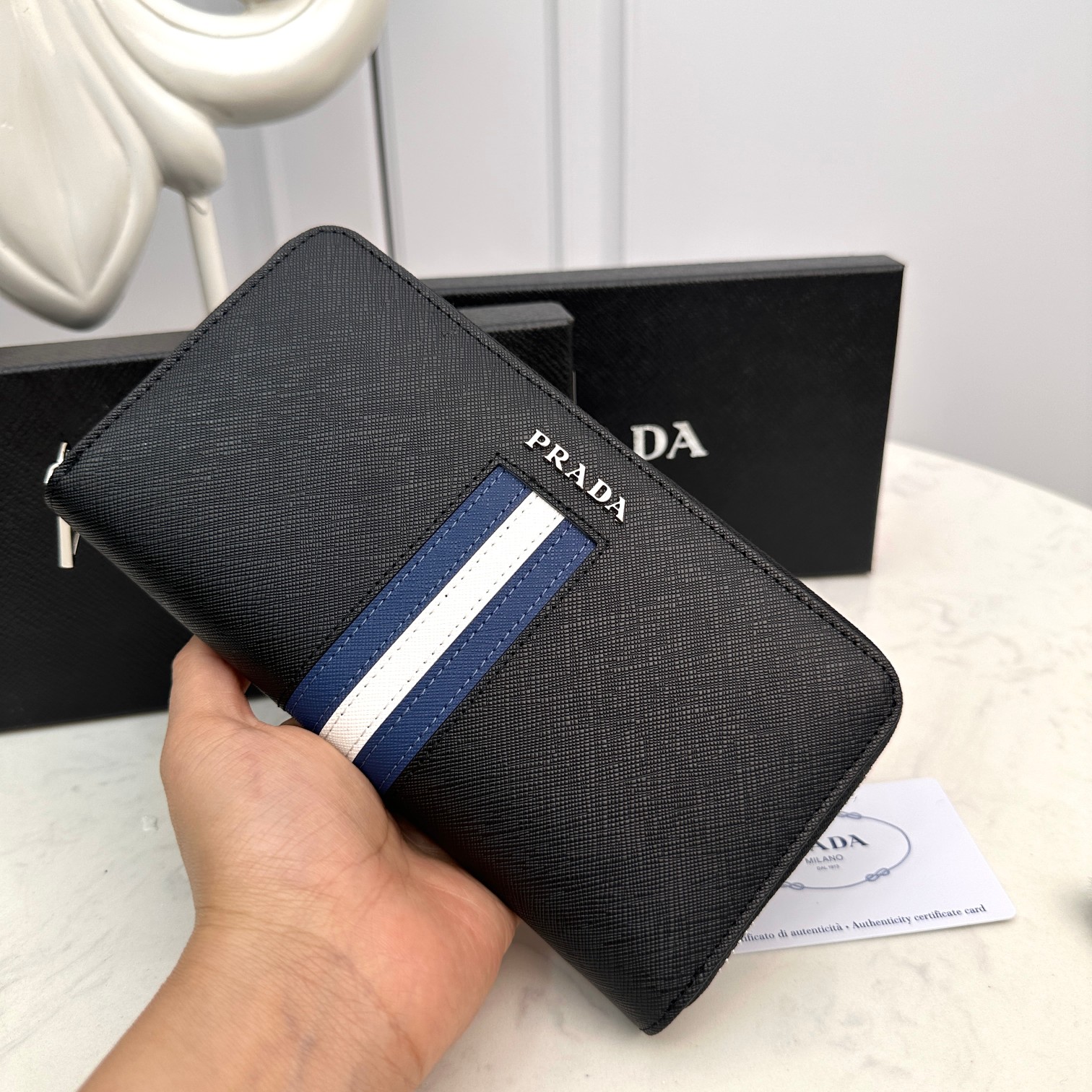 [TOP] PRADA Men's Wallet - Black
