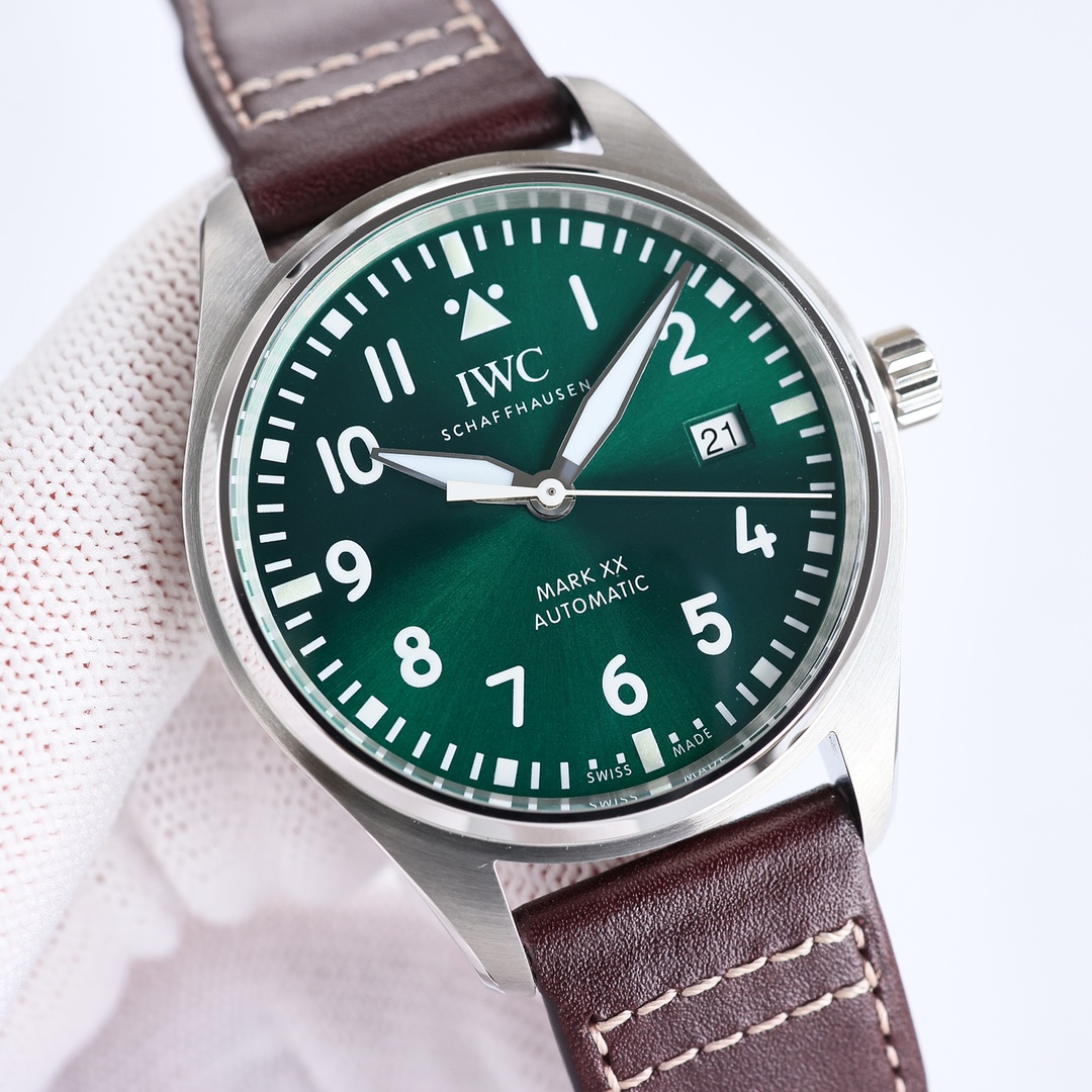 [TOP] IWC Men's 40mm Watch - 3 Colors