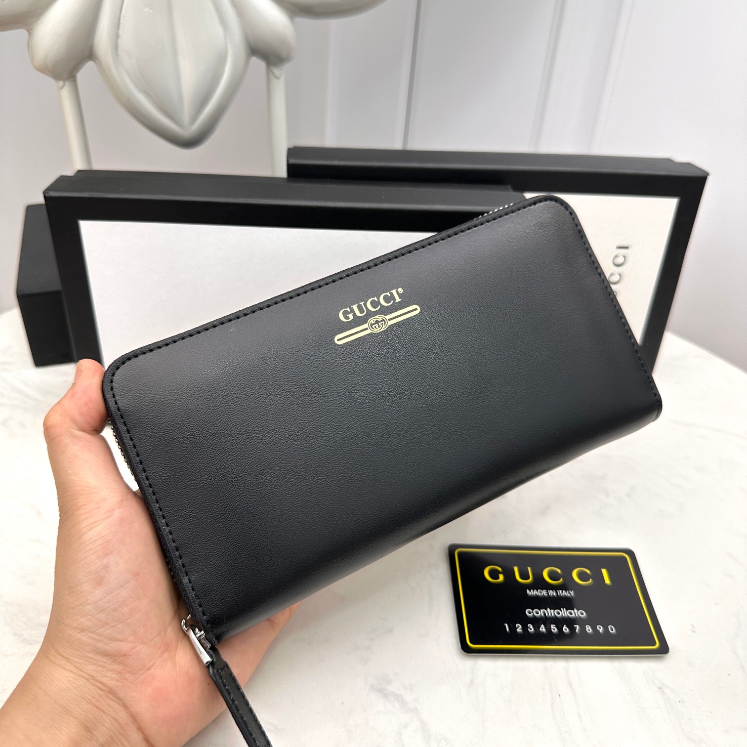 [TOP] GUCCI Men's Wallet - Black