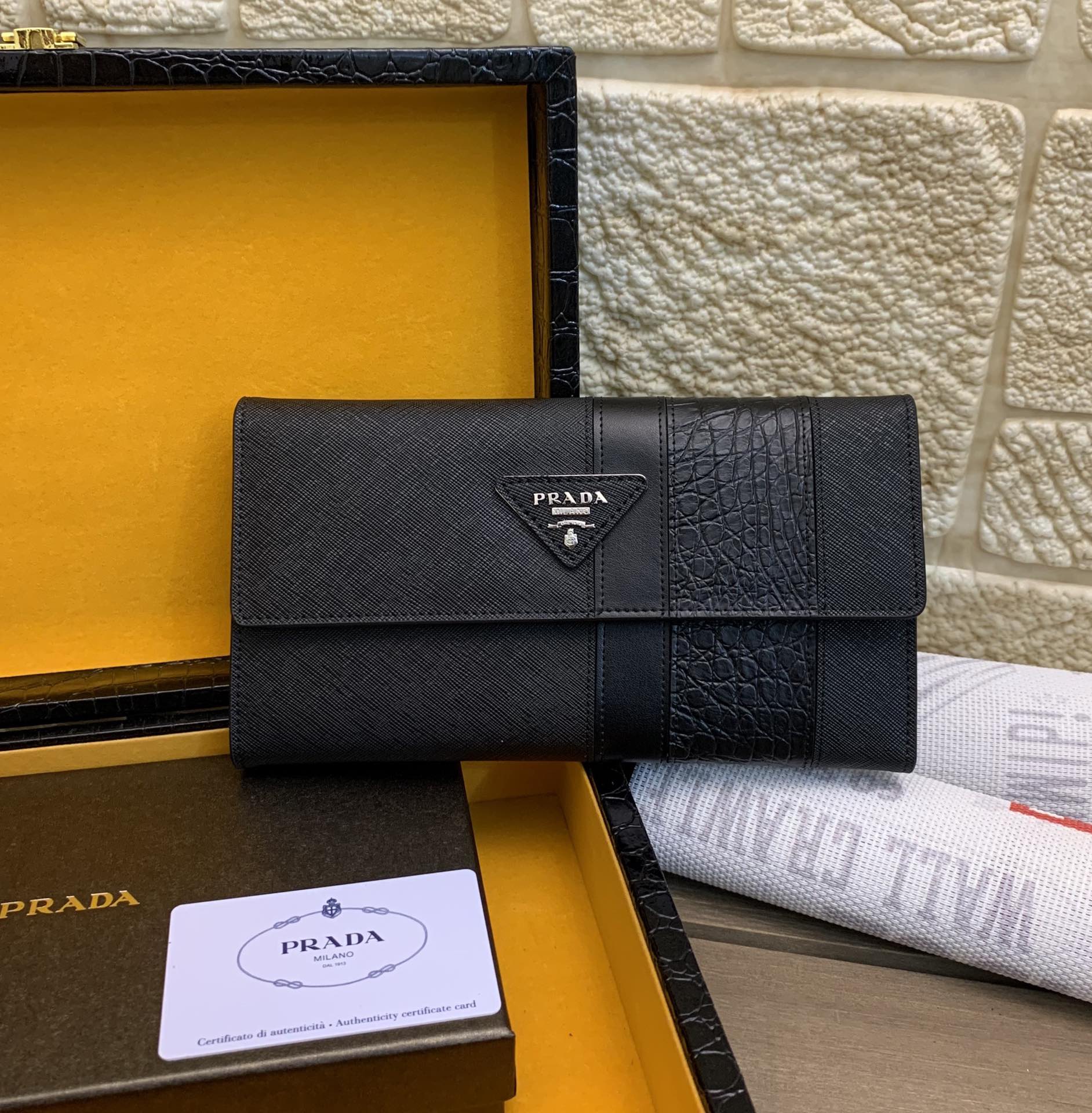 [TOP] PRADA Men's Wallet - Black