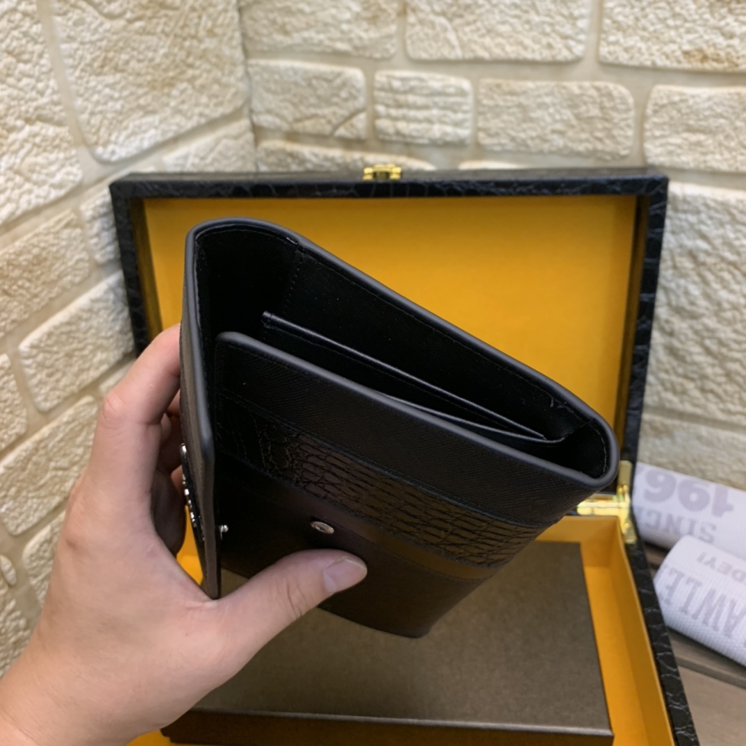 [TOP] PRADA Men's Wallet - Black