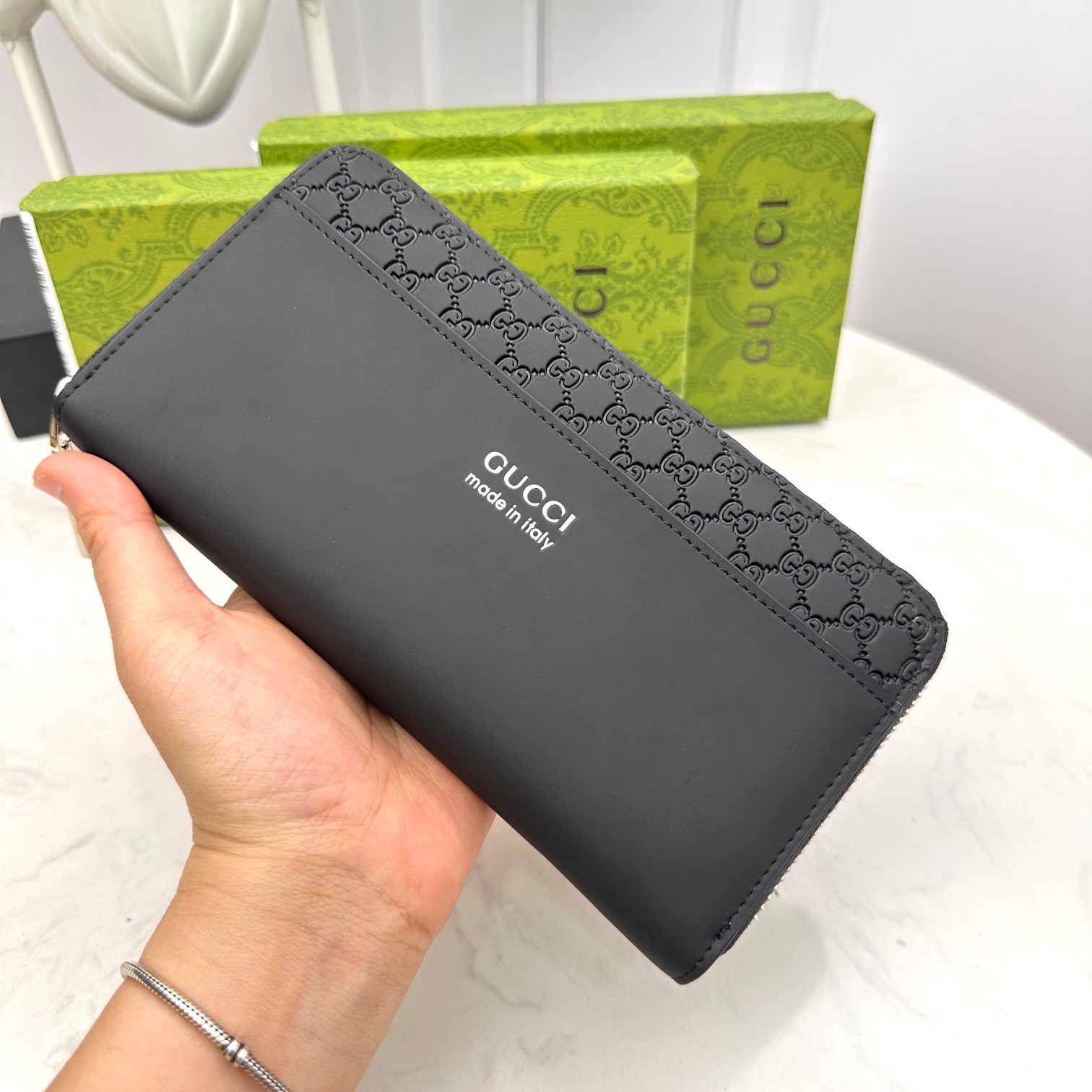 [TOP] GUCCI Men's Wallet - Black