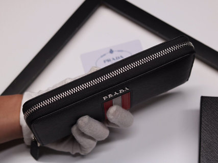 [TOP] PRADA Men's Wallet - Black