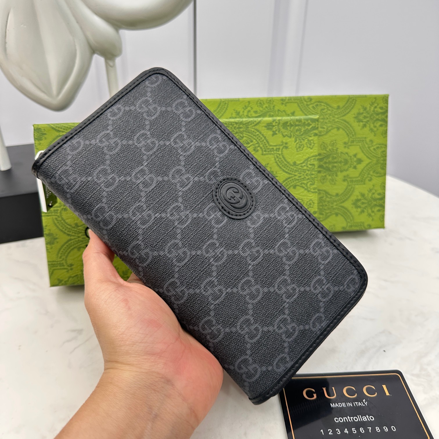 [TOP] GUCCI Men's Wallet - Black