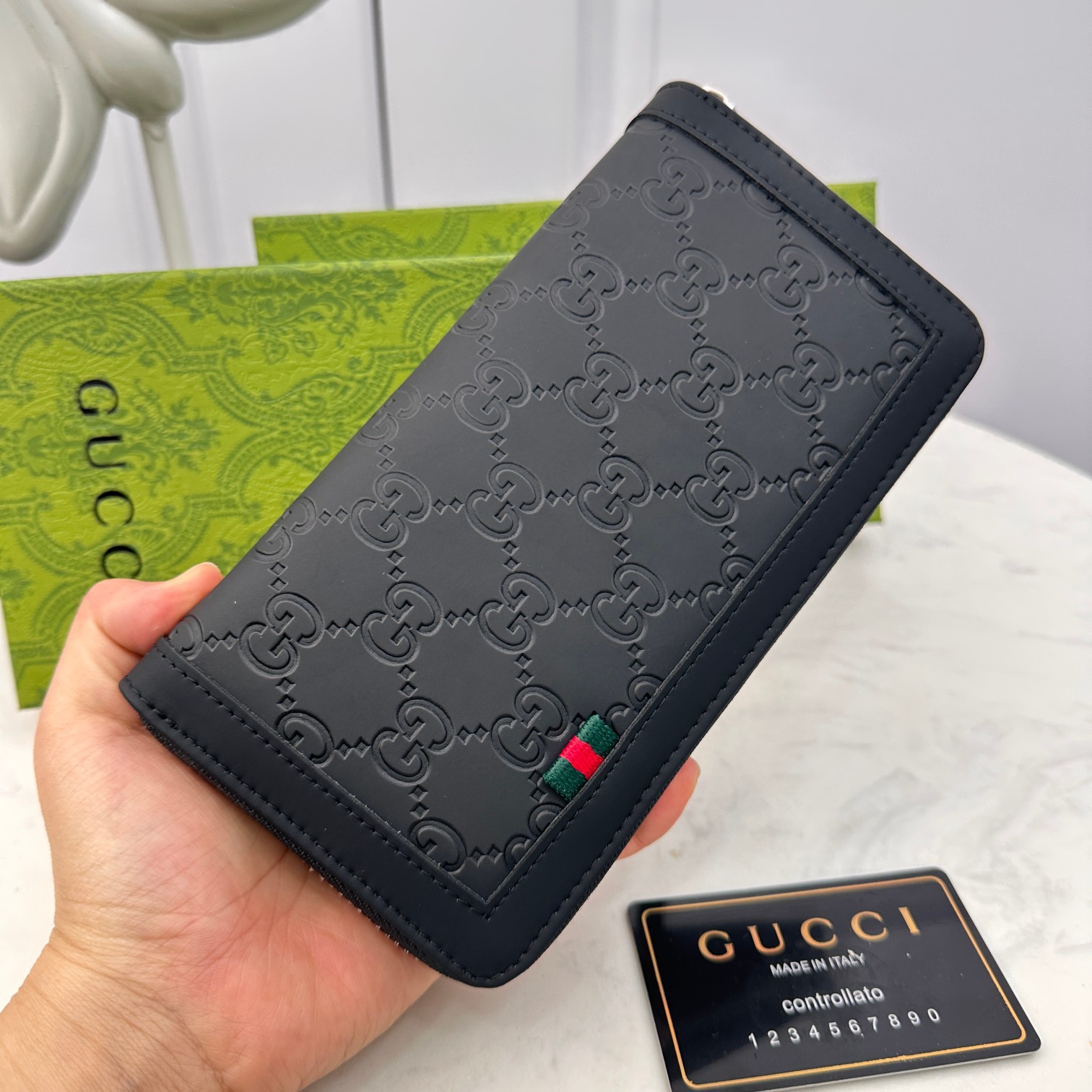 [TOP] GUCCI Men's Wallet - Black