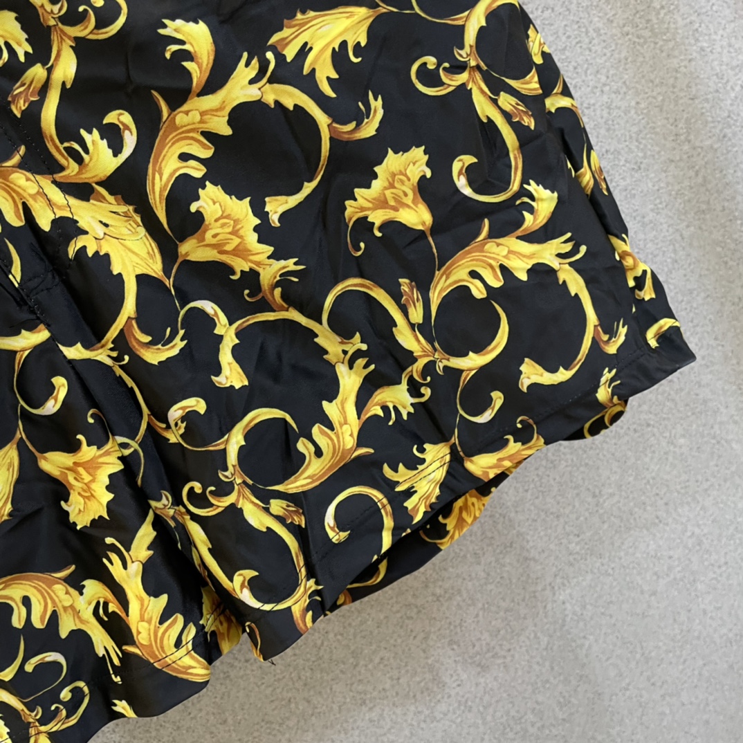 [Top]  VERSACE  Men's Swimsuits