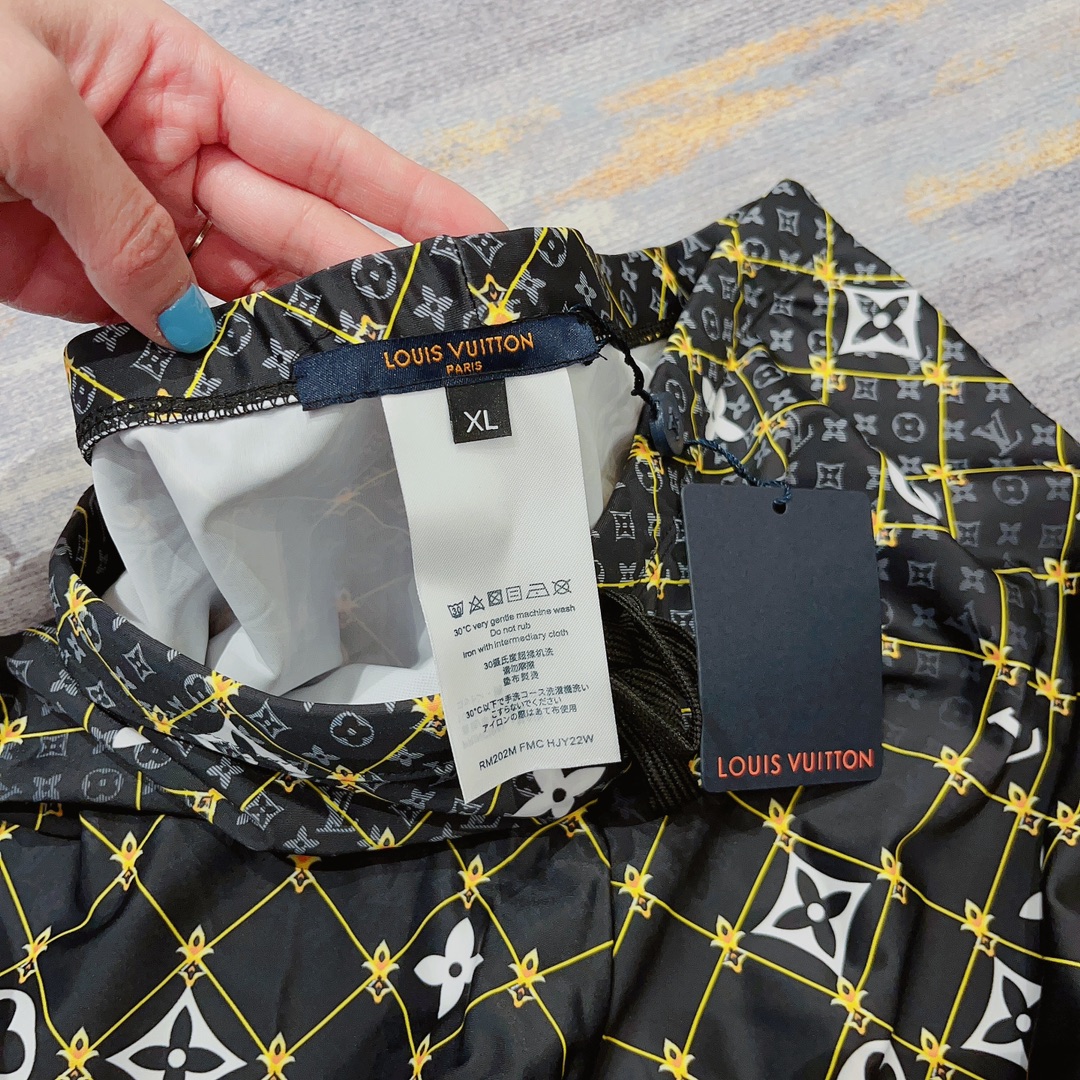 [Top]  Louis Vuitton LV  Men's Swimsuits