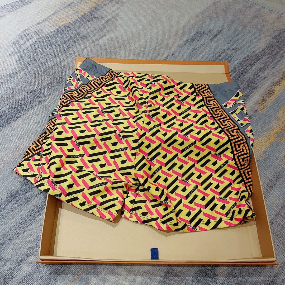 [Top]  VERSACE  Men's Swimsuits