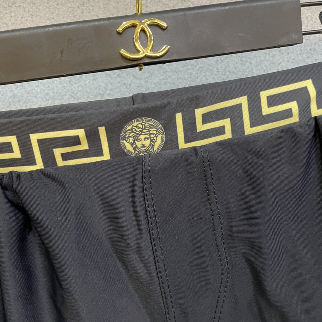 [Top] VERSACE Men's Swimsuits