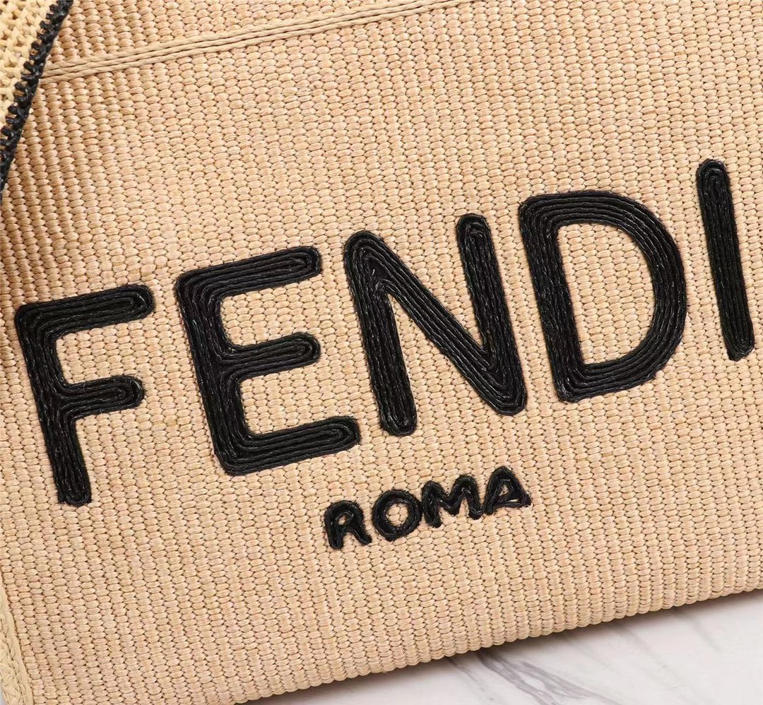 [TOP] FENDI Sunshine Bag