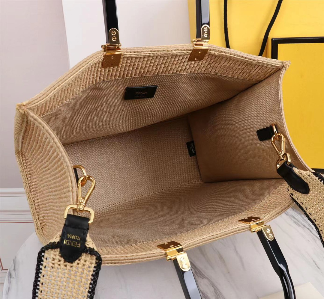 [TOP] FENDI Sunshine Bag