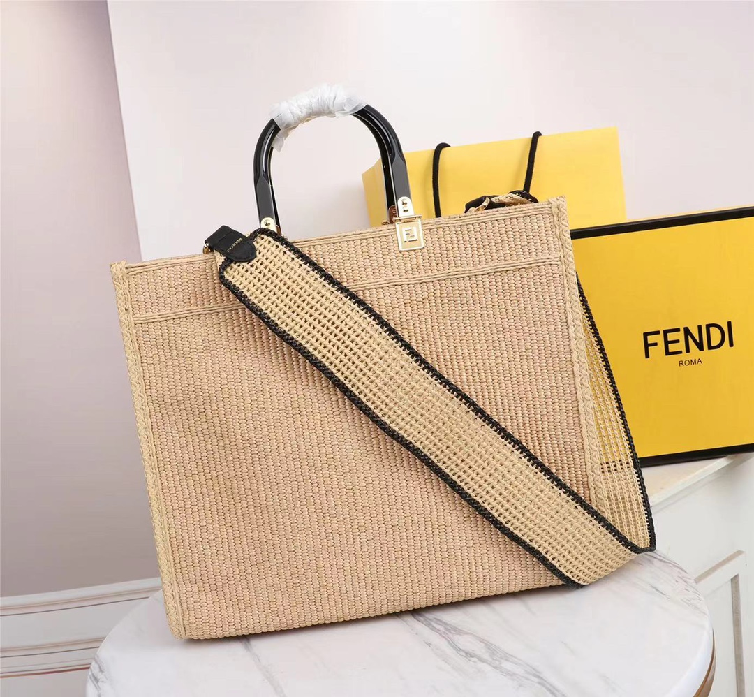 [TOP] FENDI Sunshine Bag