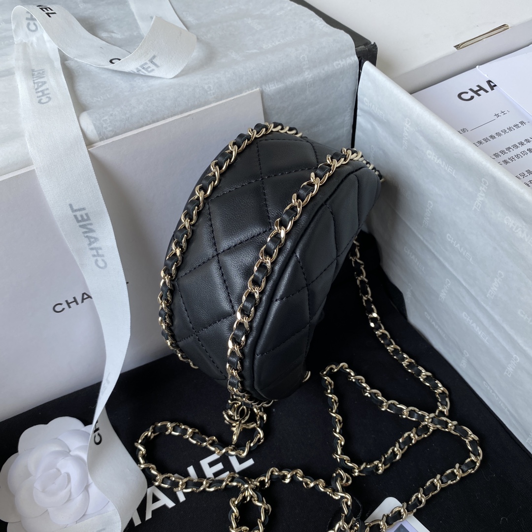 [TOP] CHANEL Moon Bag - GHW - Black