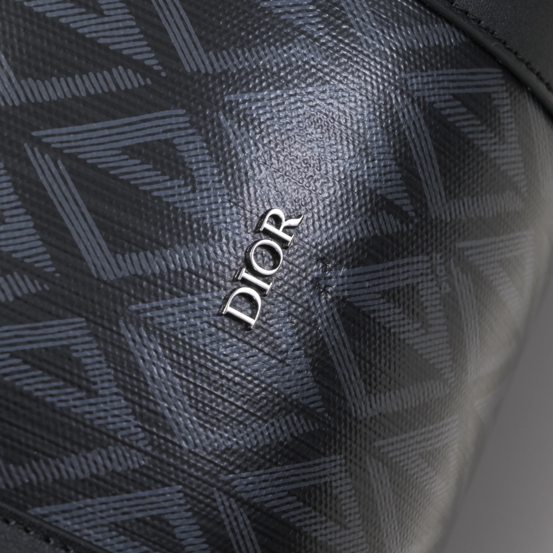 [Top] Christian Dior Men's Travel Bags