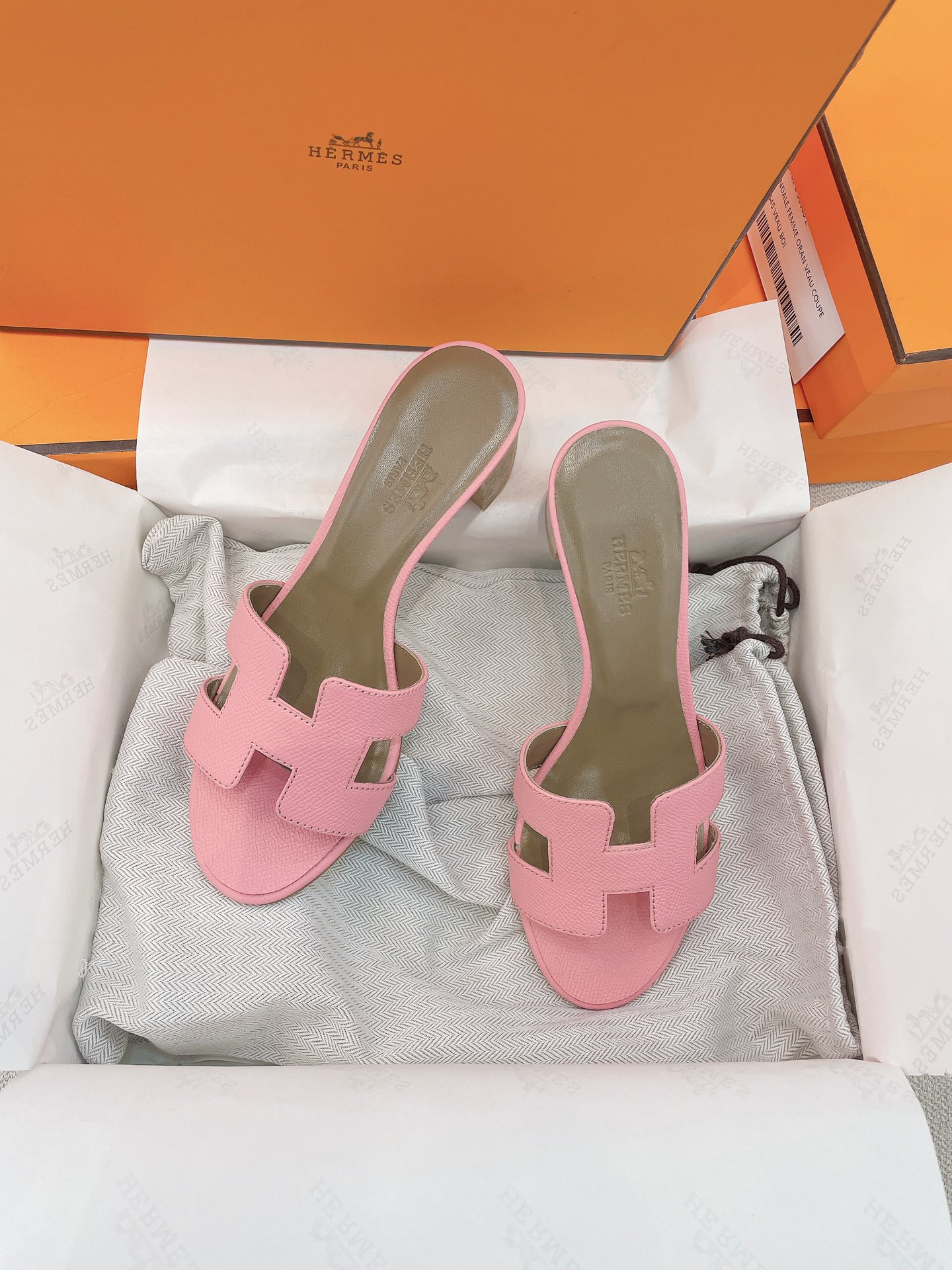 [TOP] HERMES Chunky Heel Slippers - 16 Color