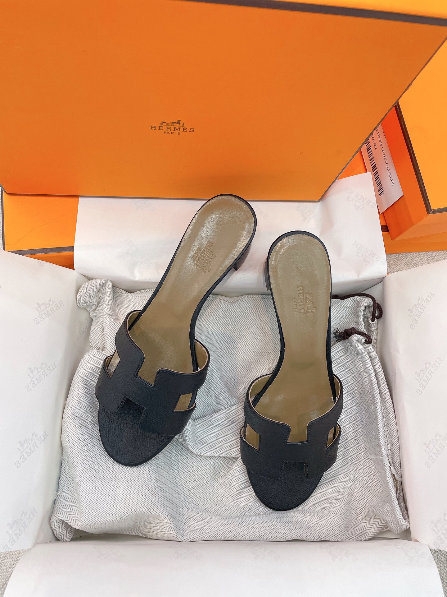[TOP] HERMES Chunky Heel Slippers - 16 Color