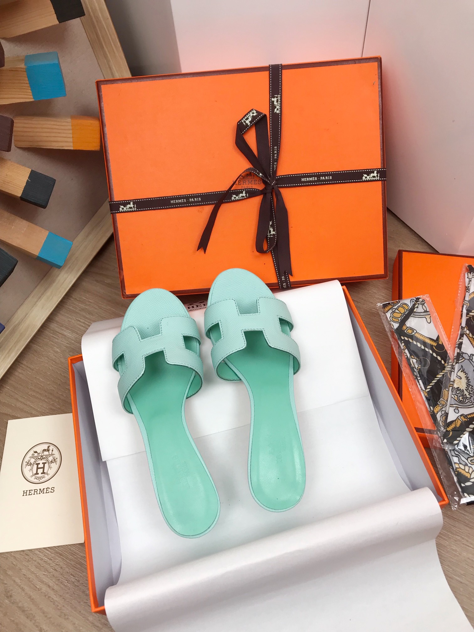 [TOP] HERMES Chunky Heel Slippers - 16 Color