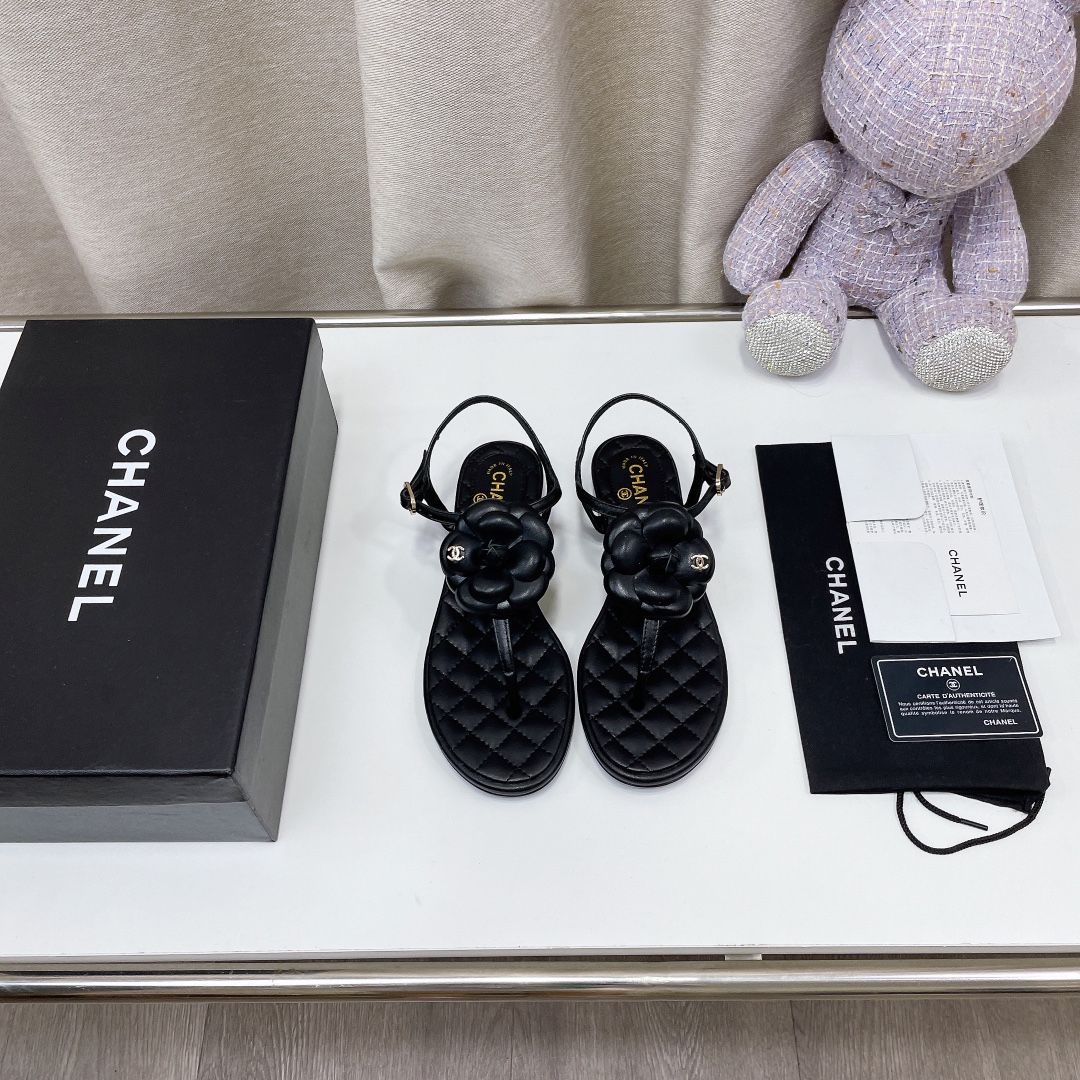 [TOP] CHANEL Slippers - 3 Colors