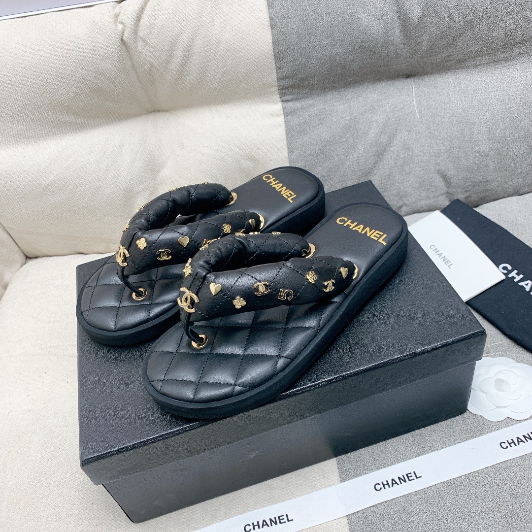 [TOP] CHANEL Slippers - 3 Colors