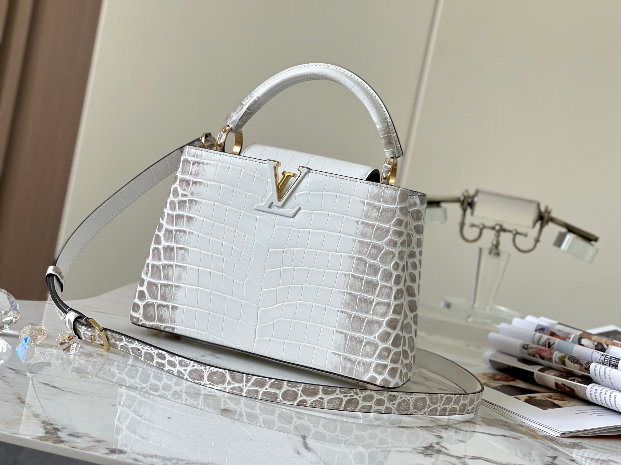 [TOP] Louis Vuitton LV Capucines Bag - Matte White with Himalayan Gold Buckle