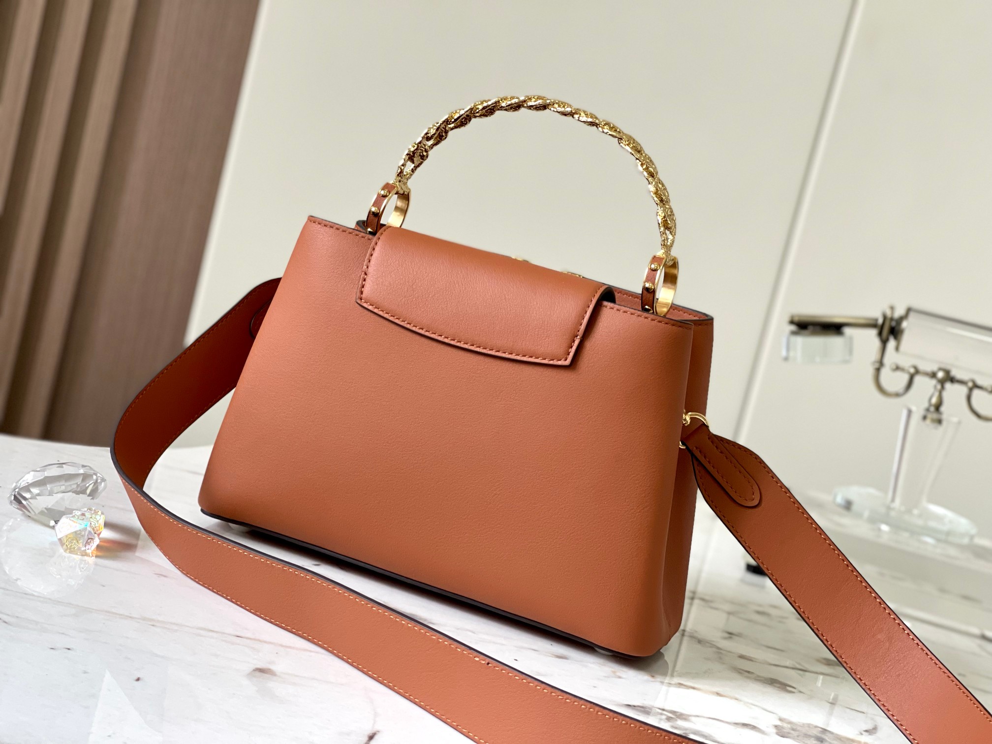 [TOP] Louis Vuitton LV Capucines Bag 27 *18 *9cm- Brown with Green Shell Buckle