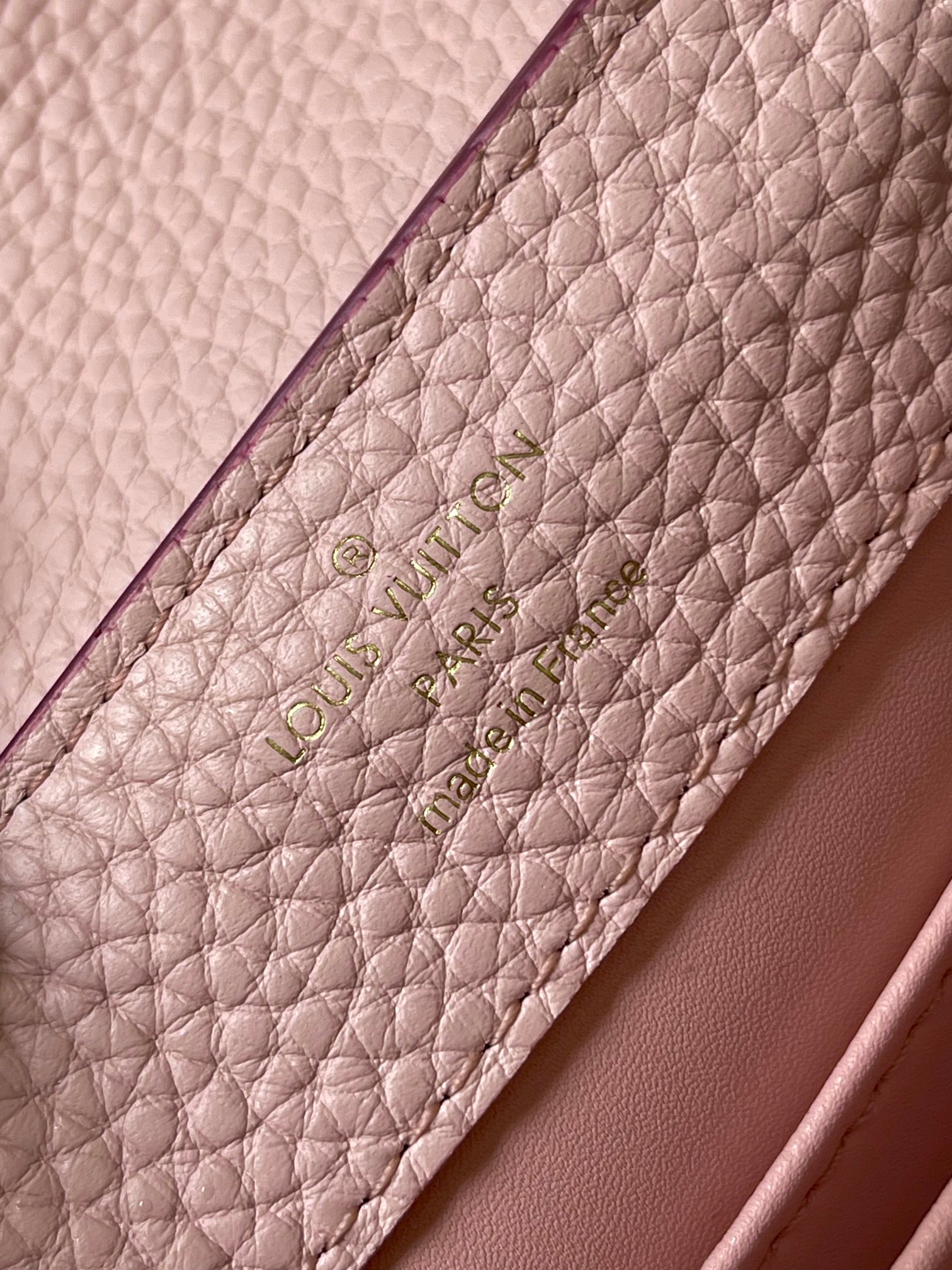 [TOP] Louis Vuitton LV Capucines Bag 2 Sizes - Purple with Paris Pink Python Gold Buckle