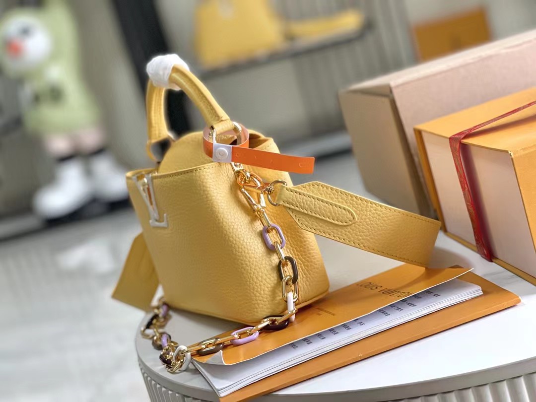 [TOP] Louis Vuitton LV Capucines Bag 3 Sizes - Yellow