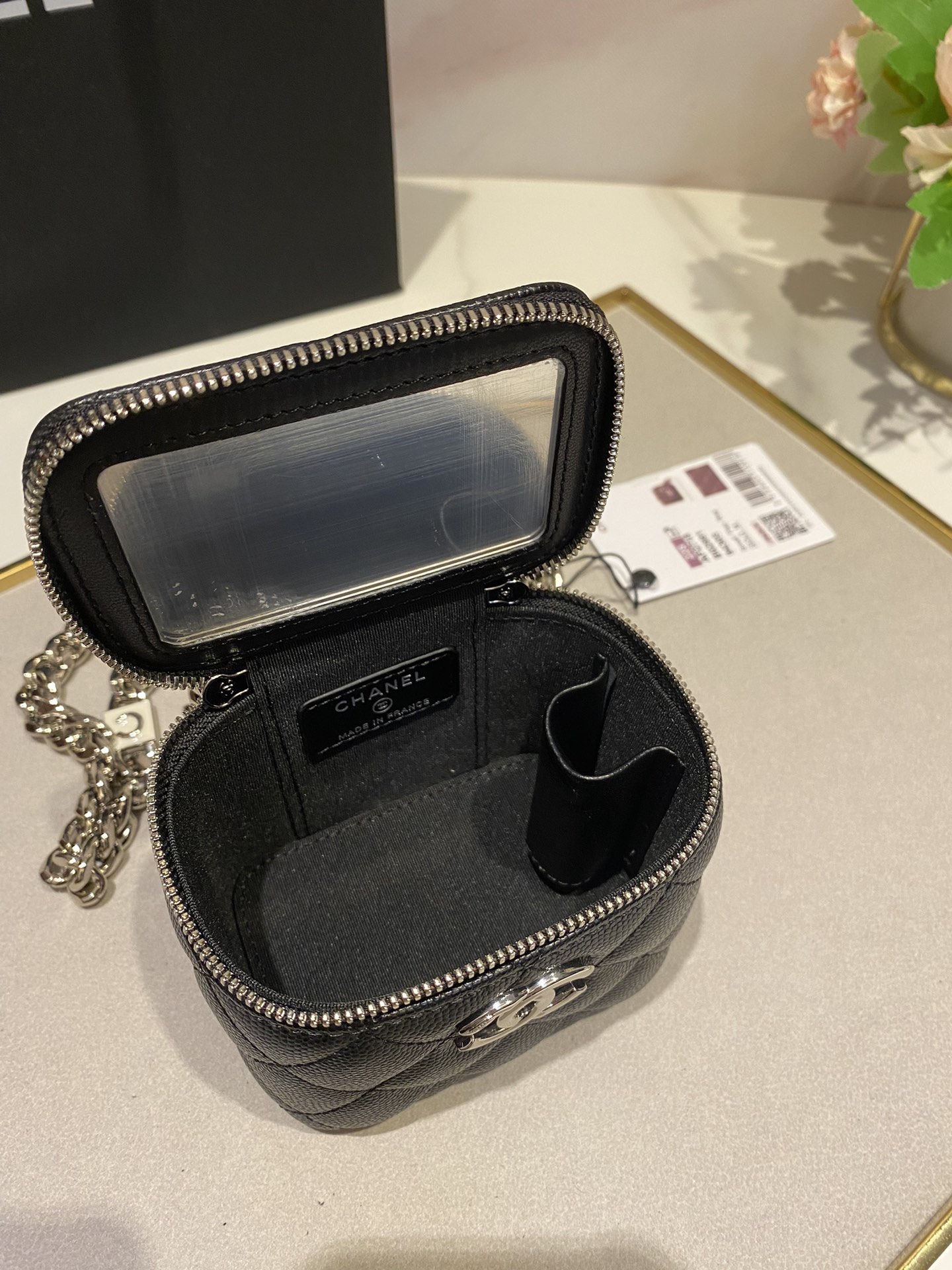 [TOP] CHANEL Enamel Buckle Chain Box 12*9*7cm  - SHW