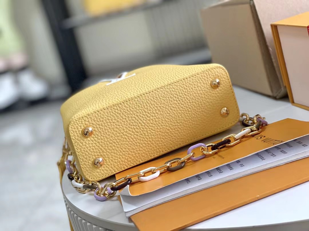 [TOP] Louis Vuitton LV Capucines Bag 3 Sizes - Yellow