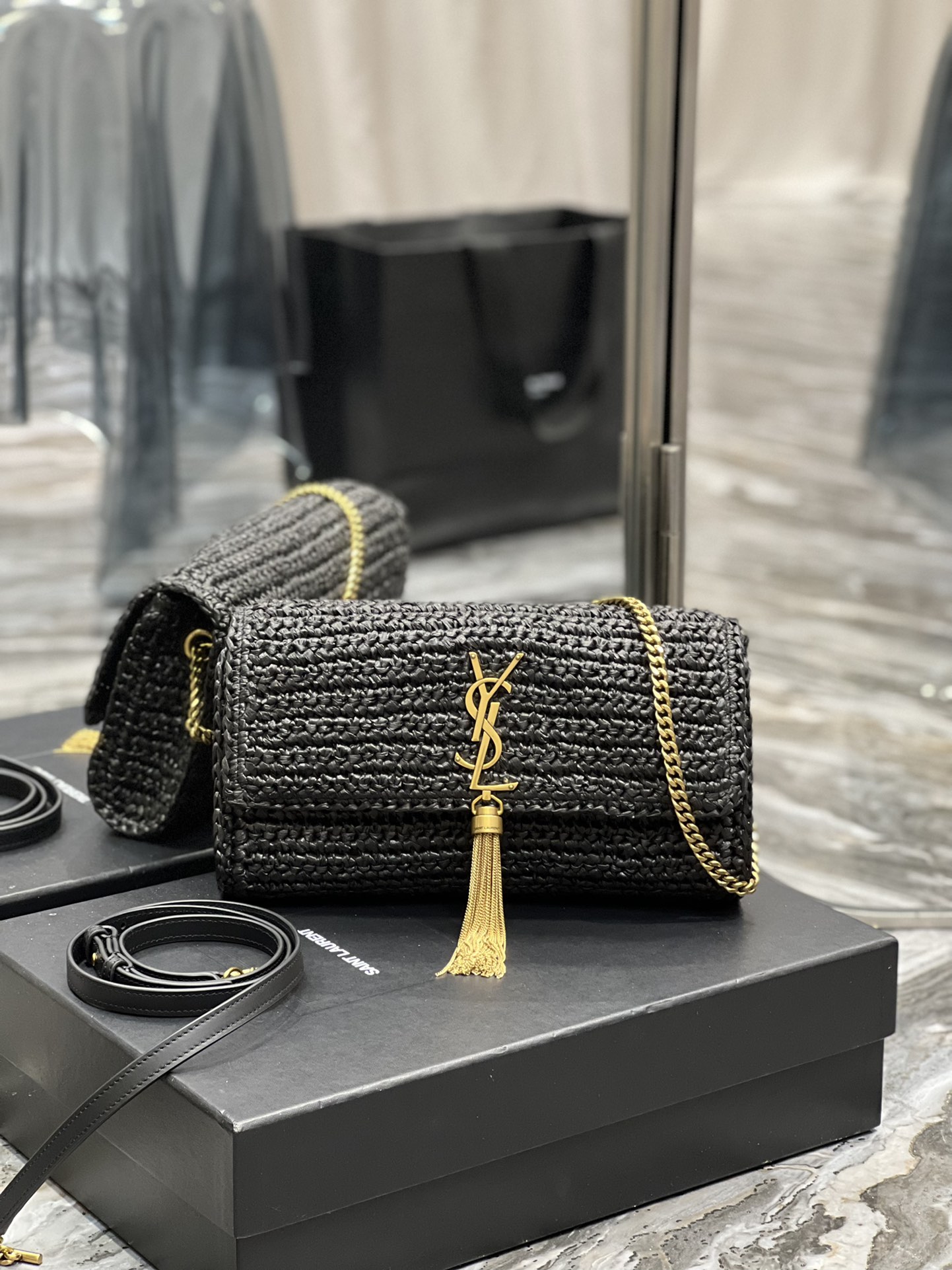 [TOP] Yves Saint Laurent YSL 𝑲𝒂𝒕𝒆 ⁹⁹  Straw Woven Bag