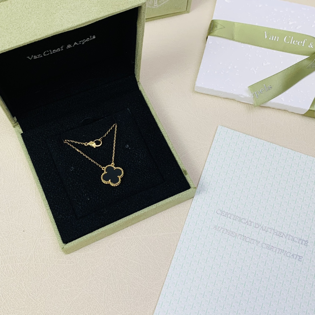 [TOP] Van Cleef & Arpels VCA  Alhambra Necklace - Black